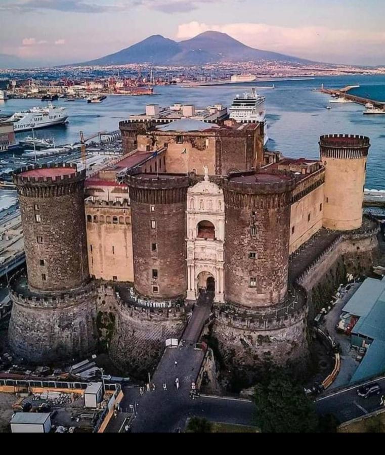 La Casetta Di Carolina Naples Exterior photo